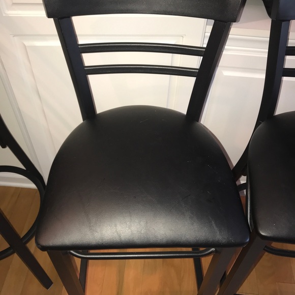 Bar stools - Picture 1 of 2